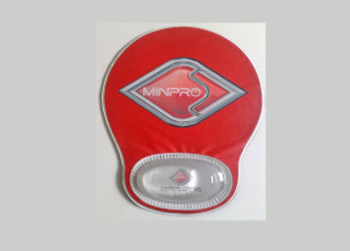 Mousepad PVC industrial y PVC cristal esmerilado con grafica interna apoyo con gel - MPD003